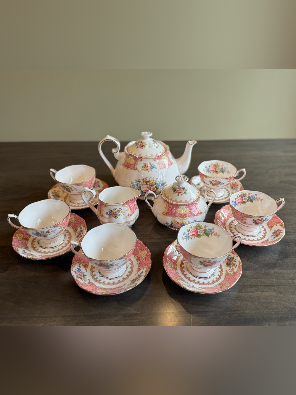 Royal Albert Lady Carlyle Tea Set 17pc
